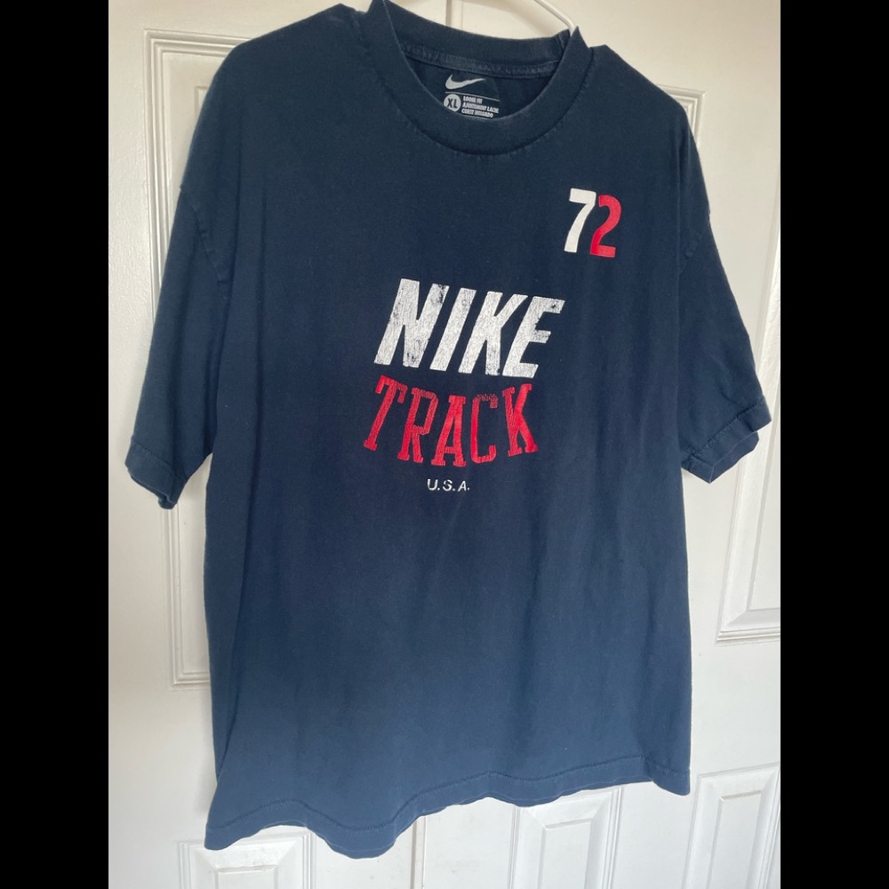 XL Nike Track T lightly used good condition
